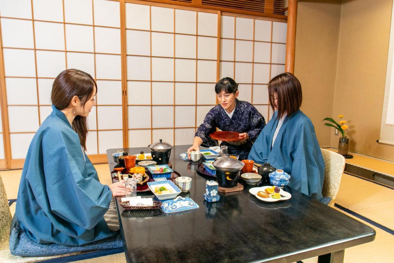 Atami Onsen Yamaki Ryokan Eksteriør bilde